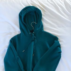 Cropped hoodie